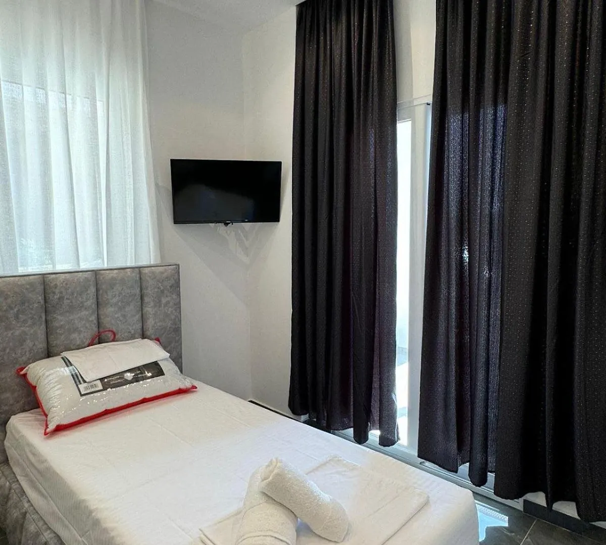 Noya Suites Sr Σαράντα Αλβανία